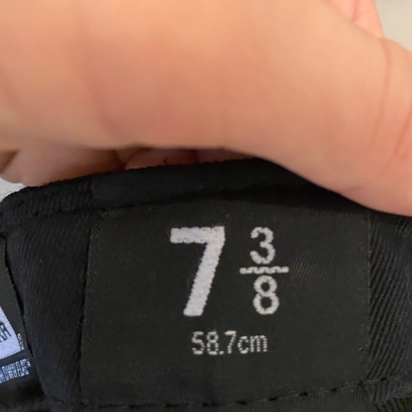 LA flat brim SnapBack all black - Picture 5 of 6